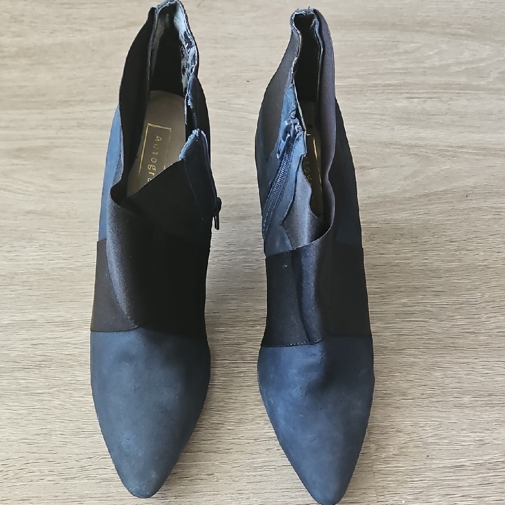 Autograph Black & Blue Ankle Boots – NWT (Size 9)